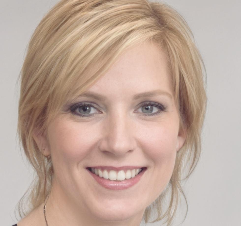 Liselotte Vesterberg, Corporate Finance Associate
